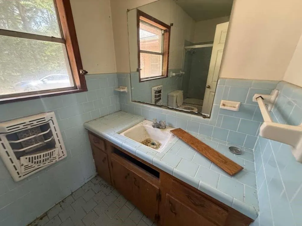 895 S Main Street Jasper, TX 75951