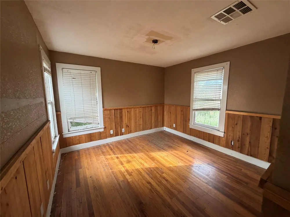 465 E County Road 3064 Lampasas, TX 76550