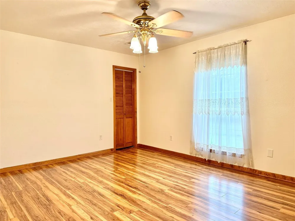 7593 Fm 365 Road Beaumont, TX 77705