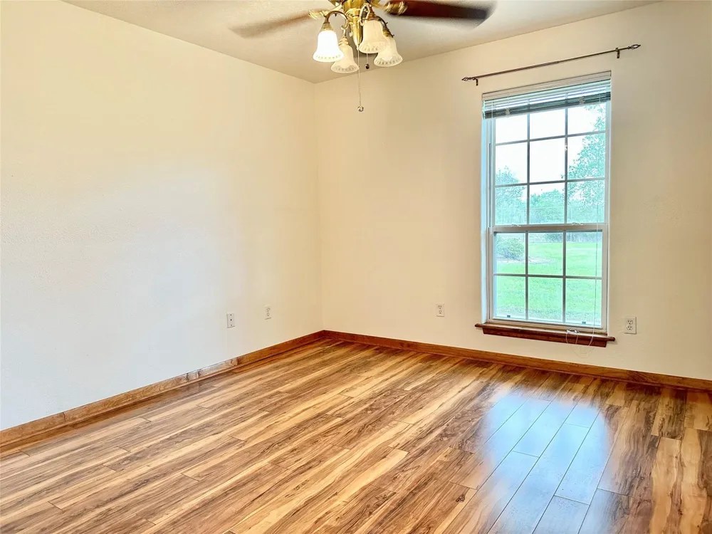 7593 Fm 365 Road Beaumont, TX 77705