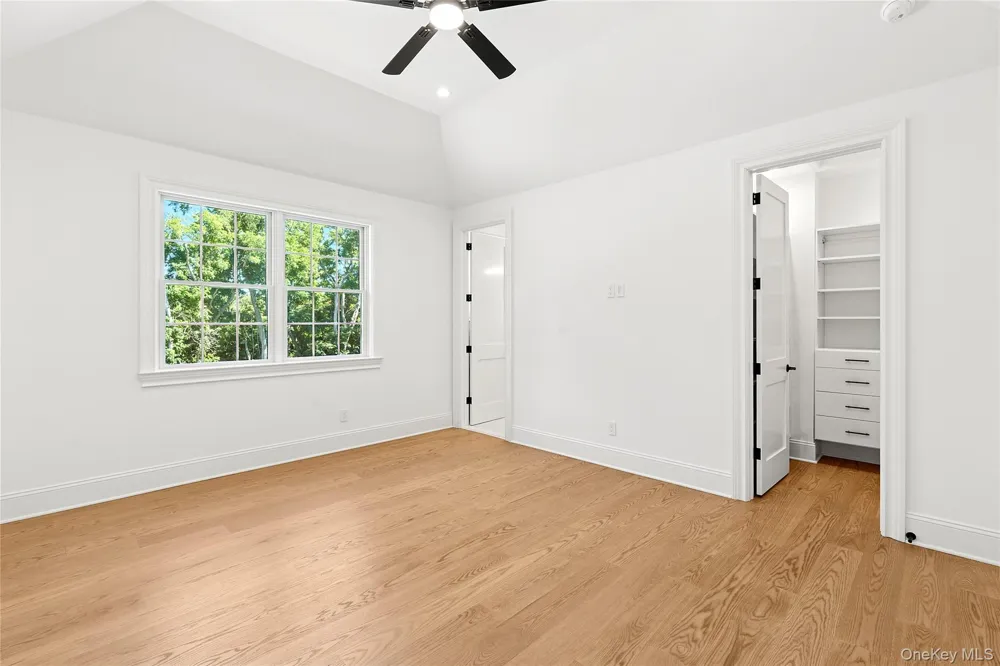 80 Deer Run Southold, NY 11971