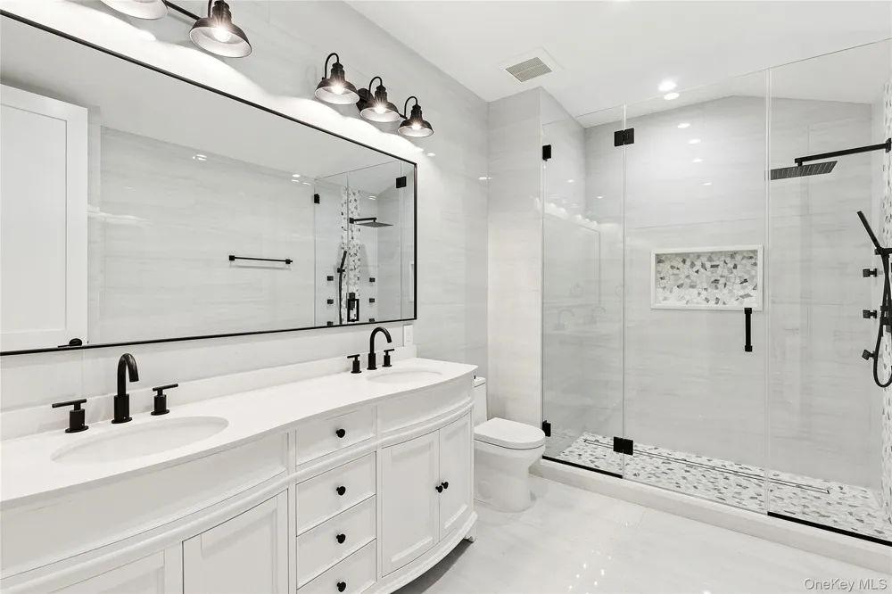 80 Deer Run Southold, NY 11971
