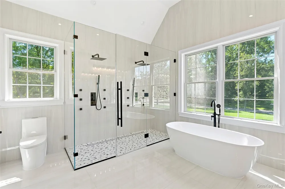 80 Deer Run Southold, NY 11971