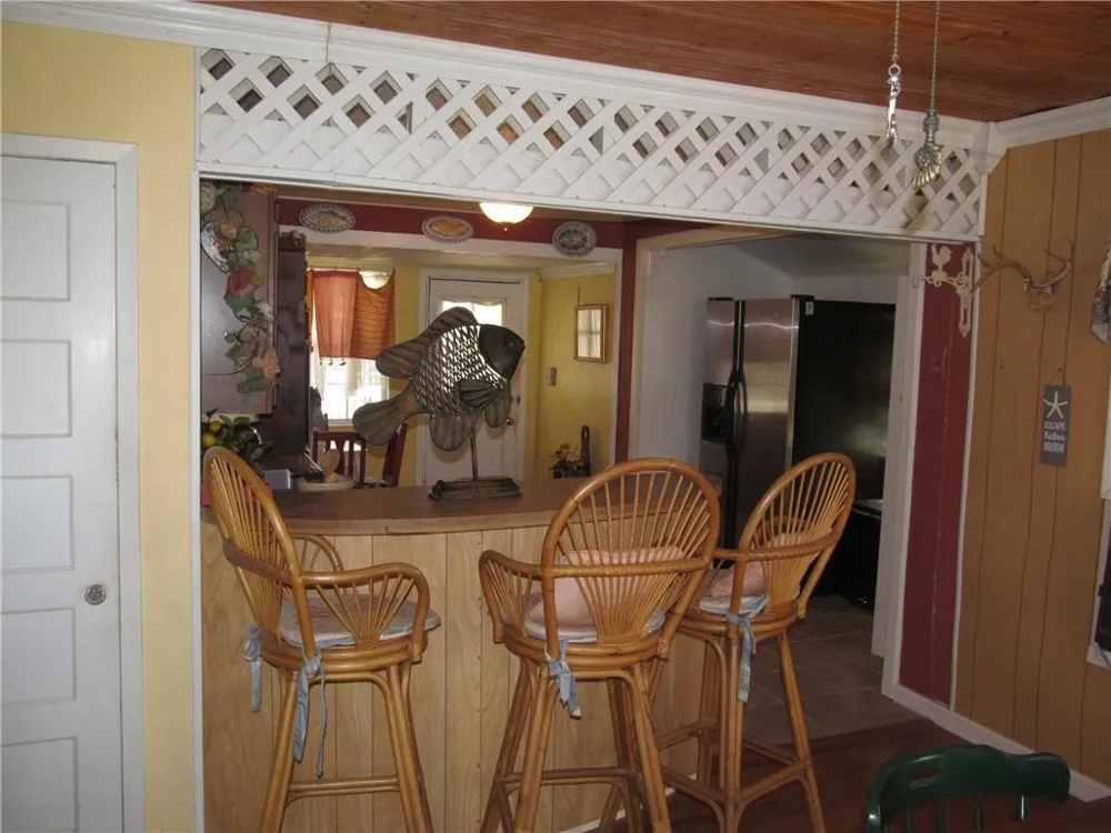 107 E Lakefield Drive Mathis, TX 78368