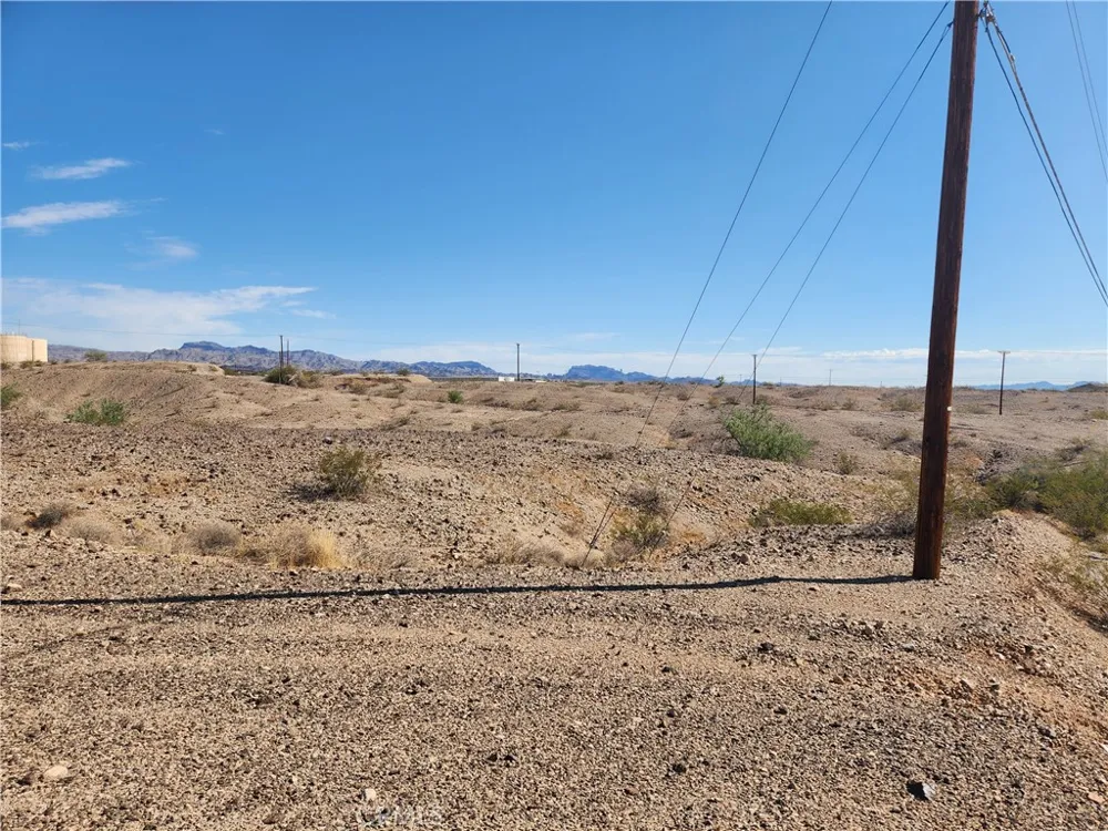 5568 Modoc Trail Big River, CA 92242