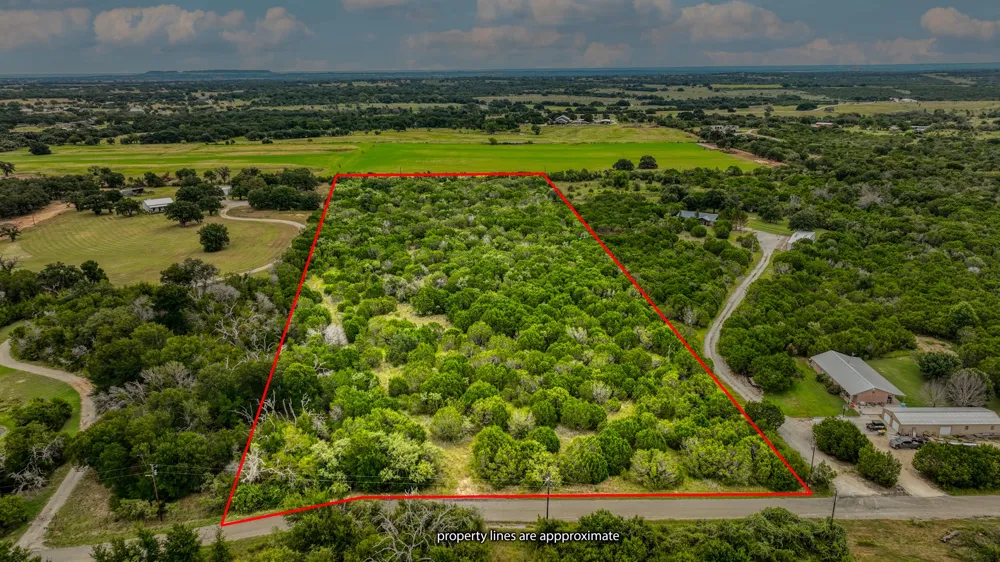 9133 Mcarthur Court Tolar, TX 76476