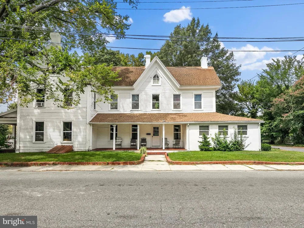 202 BEDFORD STREET Georgetown, DE 19947