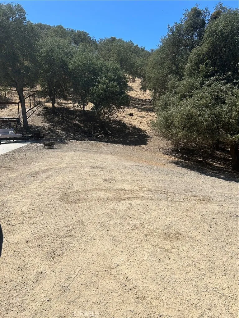 77517 Lowes Canyon Road San Miguel, CA 93451