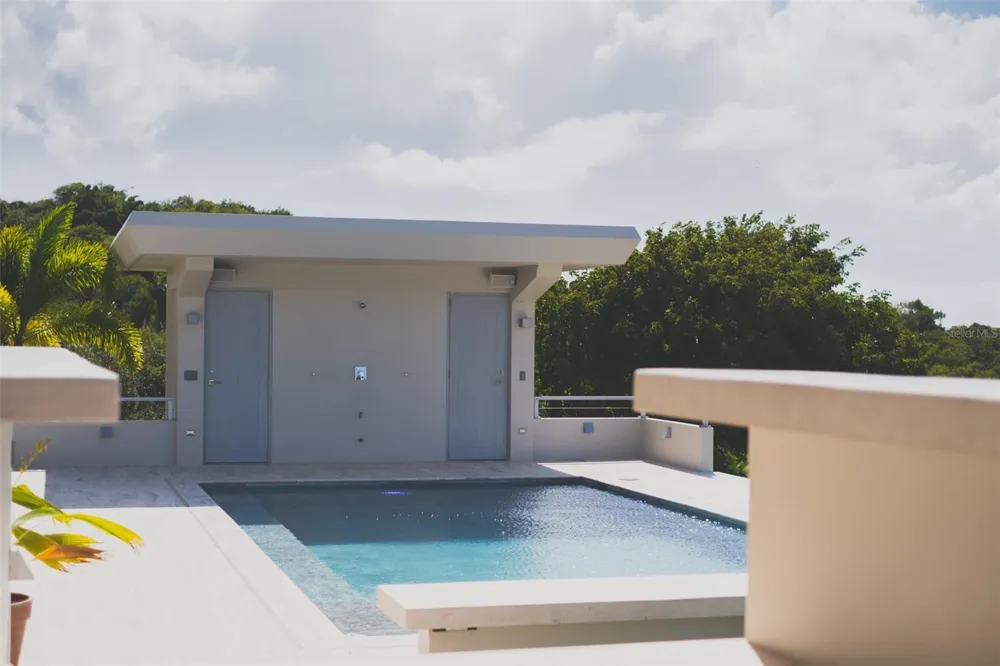 A/B CASA LIMONES Vieques, PR 00765