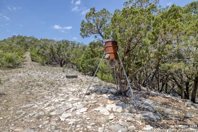 824 S Pinon Loop Camp Wood, TX 78833