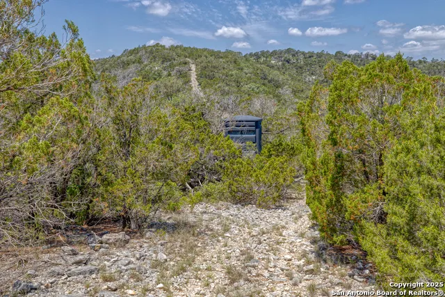 824 S Pinon Loop Camp Wood, TX 78833