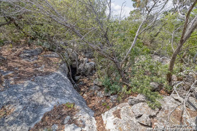 824 S Pinon Loop Camp Wood, TX 78833