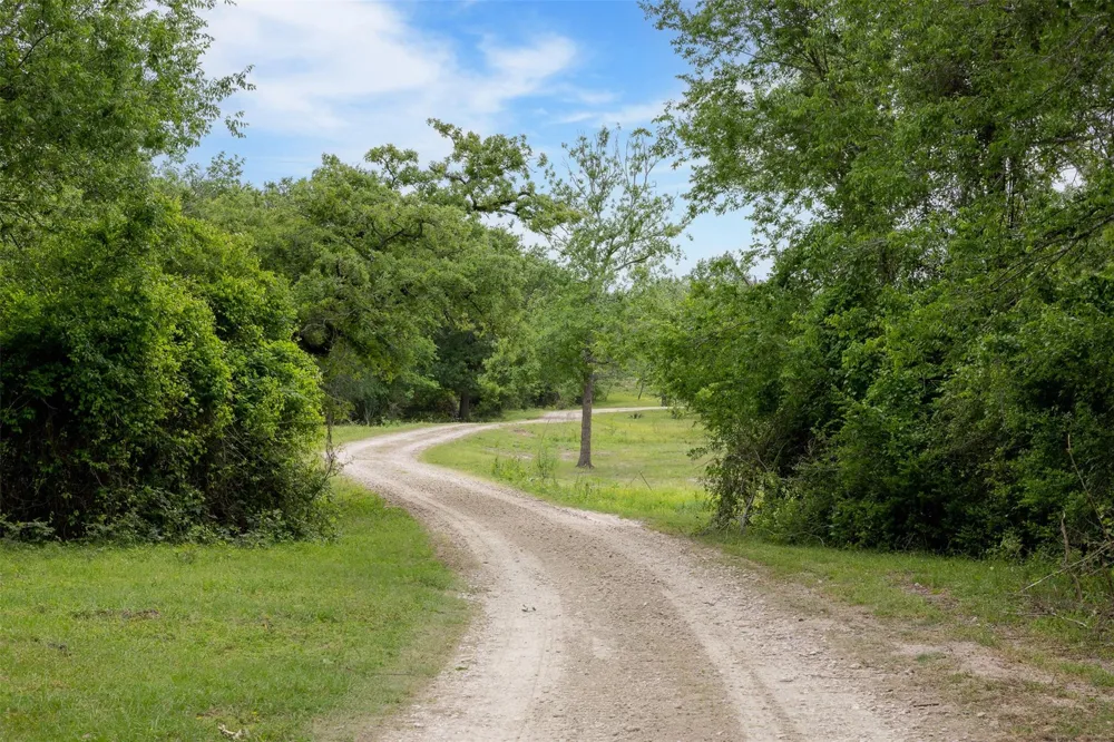 4503 Sulphur Springs Road College Station, TX 77845