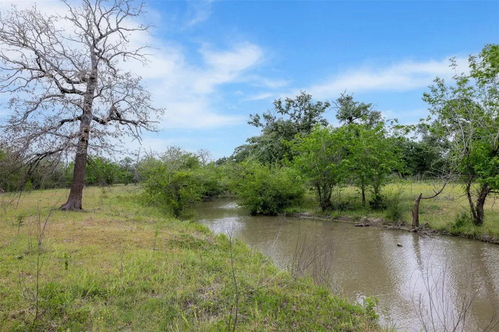 4503 Sulphur Springs Road College Station, TX 77845