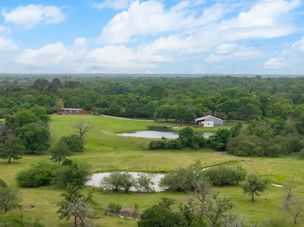 4503 Sulphur Springs Road College Station, TX 77845