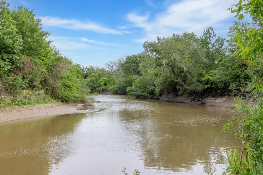 4503 Sulphur Springs Road College Station, TX 77845