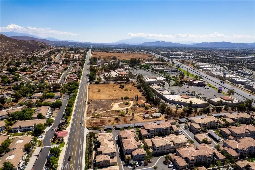 21665 Box Springs Road Moreno Valley, CA 92557
