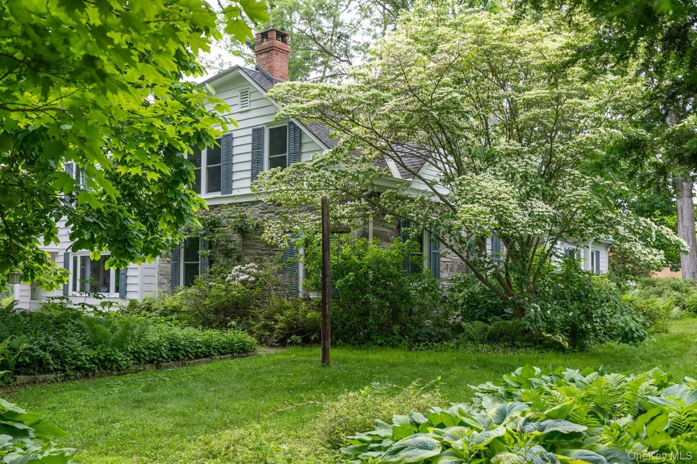 202 Buckwheat Bridge Germantown, NY 12526