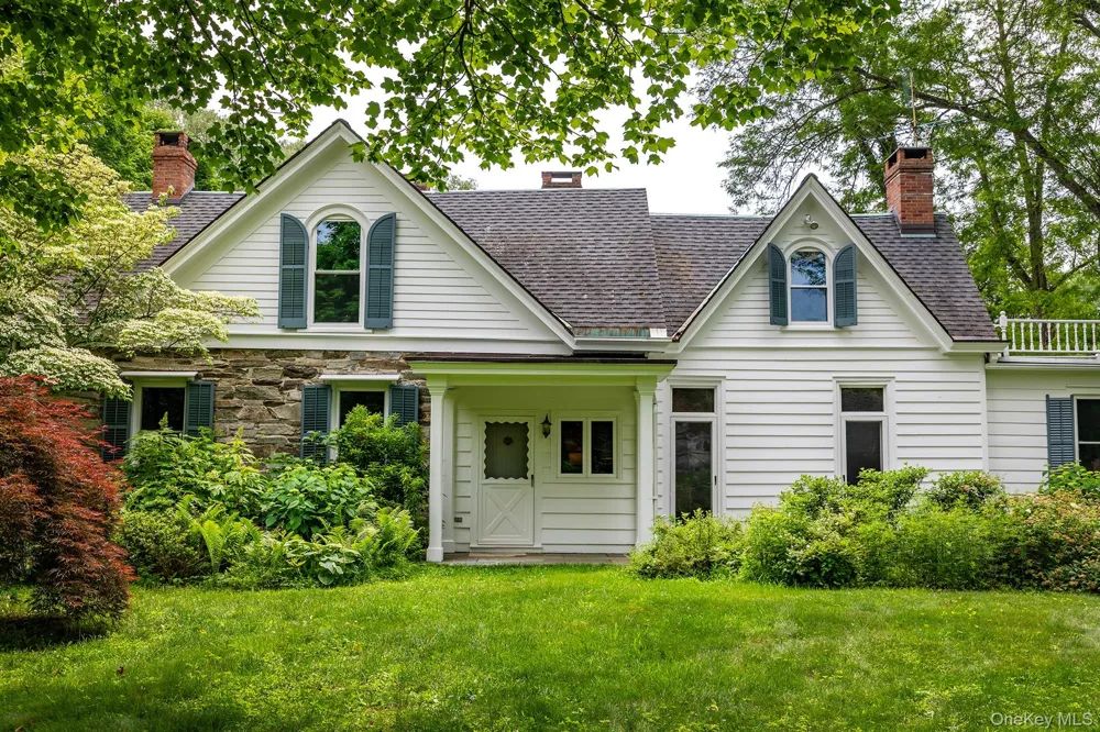 202 Buckwheat Bridge Germantown, NY 12526