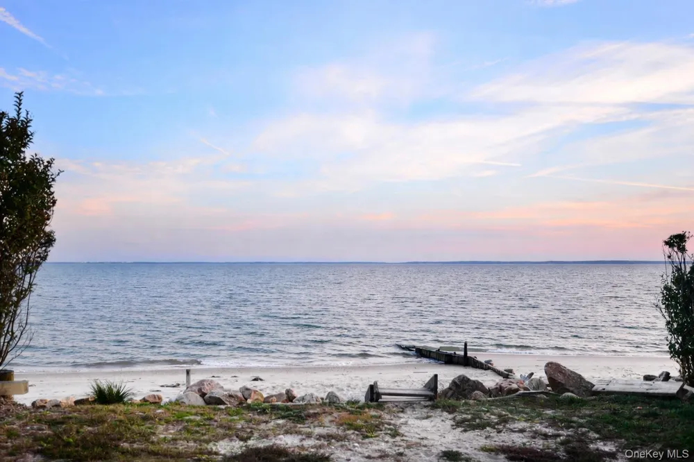 4415 Camp Mineola Road Mattituck, NY 11952