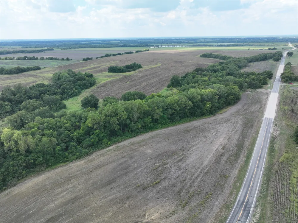 14589 Farm Road 137 Roxton, TX 75477