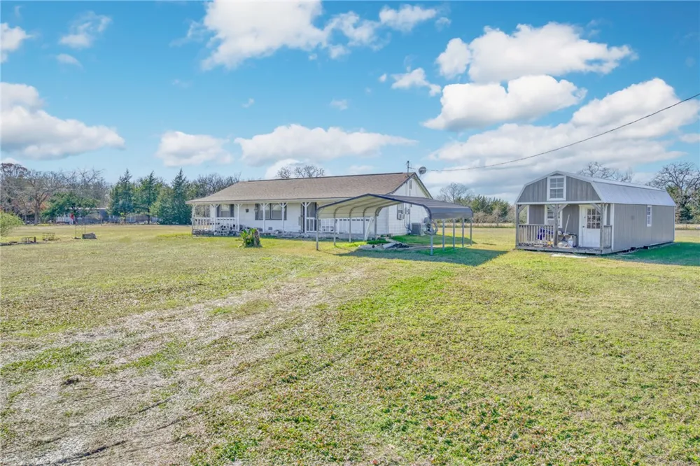 21234 Harrison Drive Bedias, TX 77831