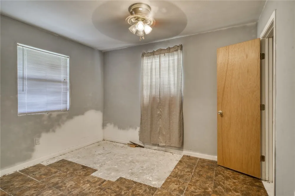 21234 Harrison Drive Bedias, TX 77831