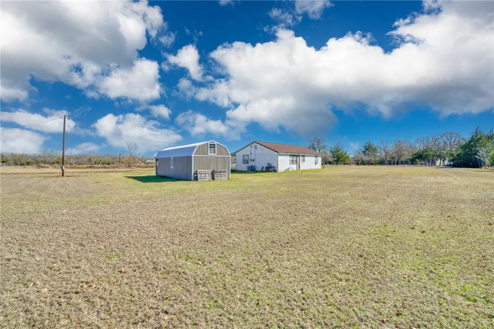 21234 Harrison Drive Bedias, TX 77831