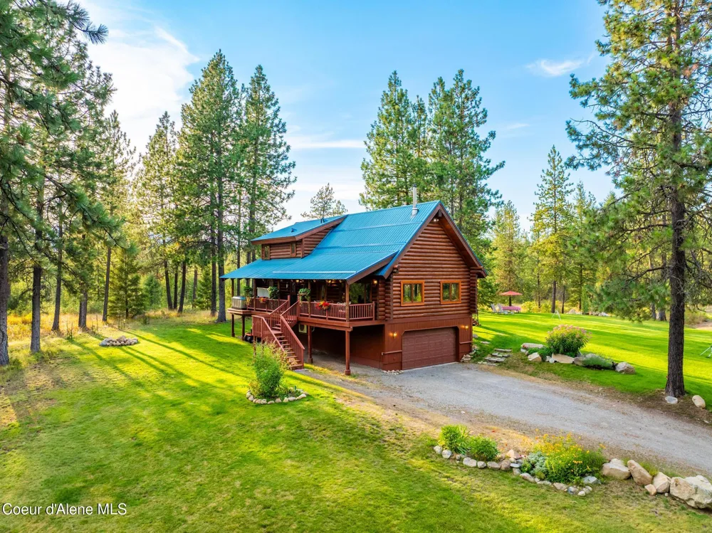 2609 W SEASONS ROAD Athol, ID 83801