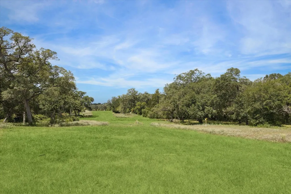 County Road 175 Garwood, TX 77442