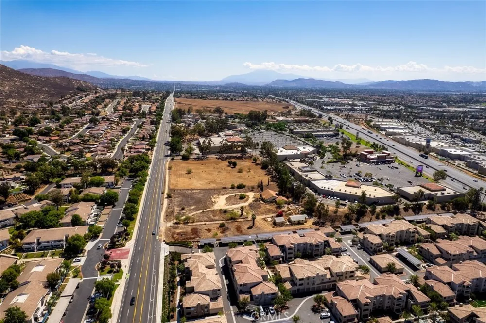 21665 Box Springs Road Moreno Valley, CA 92557