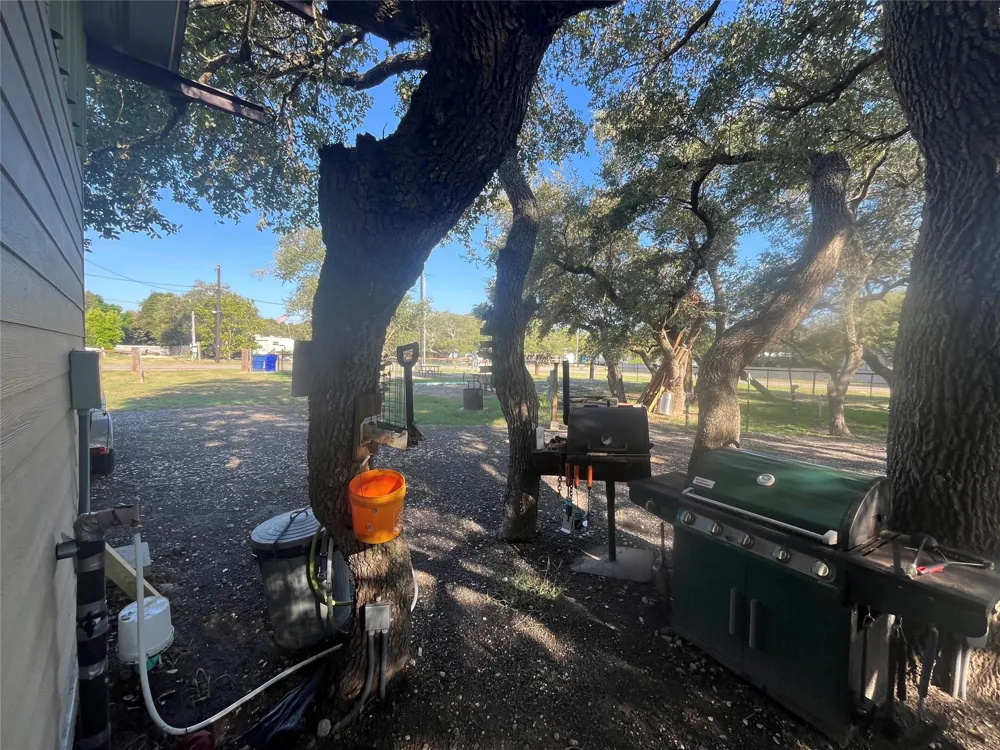 624 Hood Street Rockport, TX 78382