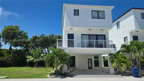94825 Overseas Hwy #281