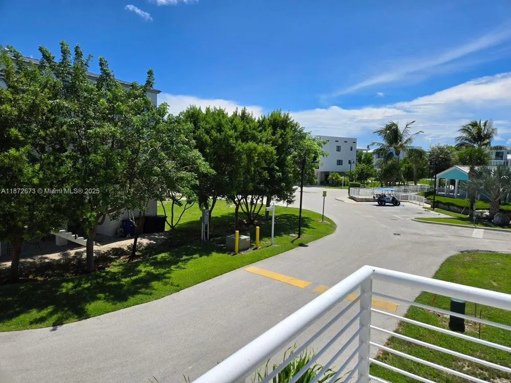 94825 Overseas Hwy #281 Key Largo, FL 33037