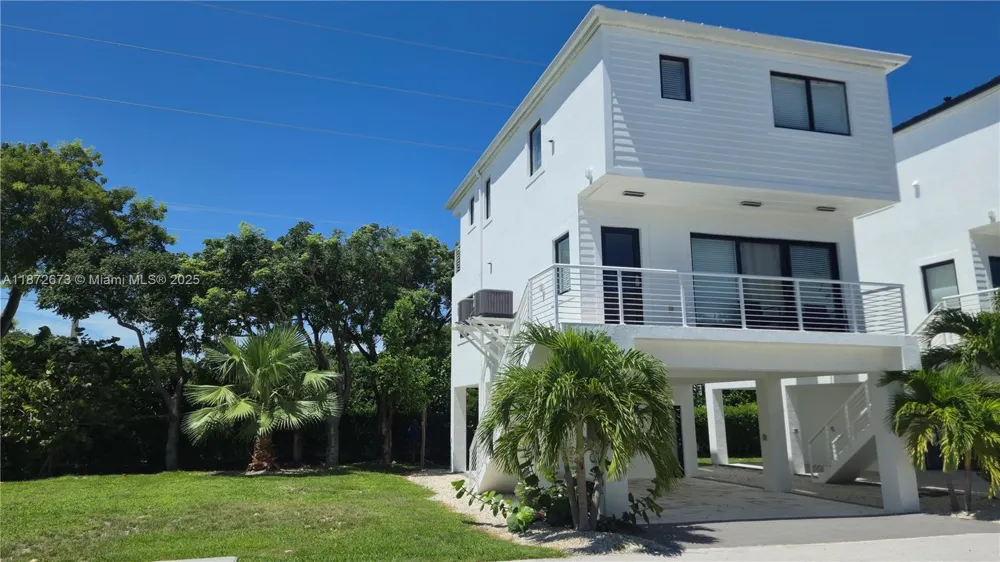 94825 Overseas Hwy #281 Key Largo, FL 33037