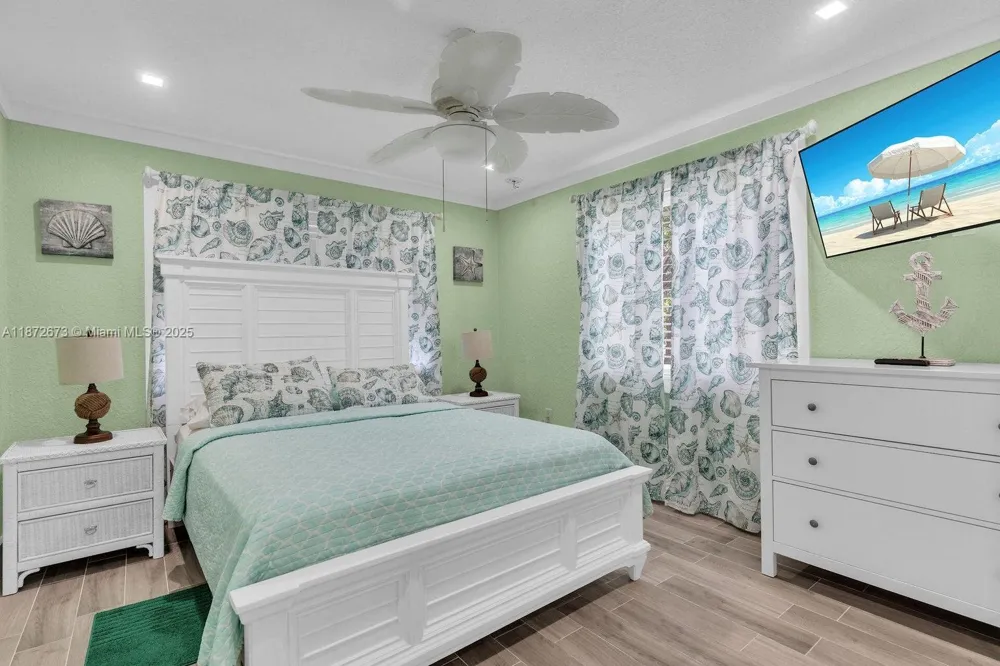 94825 Overseas Hwy #281 Key Largo, FL 33037
