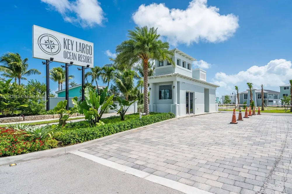 94825 Overseas Hwy #281 Key Largo, FL 33037
