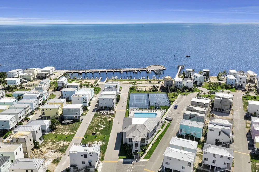 94825 Overseas Hwy #281 Key Largo, FL 33037