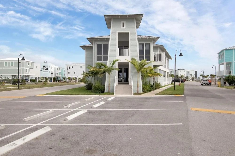 94825 Overseas Hwy #281 Key Largo, FL 33037