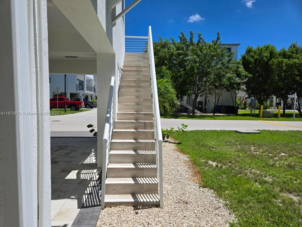 94825 Overseas Hwy #281 Key Largo, FL 33037