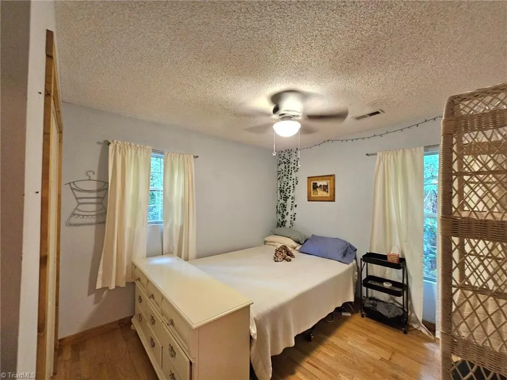 582 Deer Crossing Lane Lenoir, NC 28645