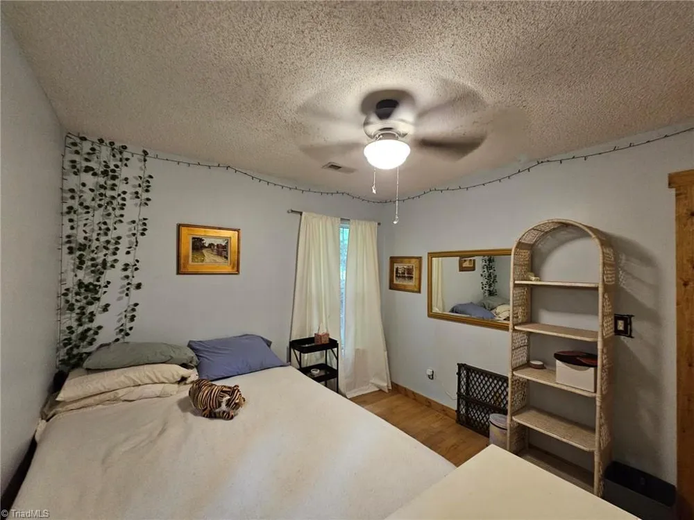 582 Deer Crossing Lane Lenoir, NC 28645