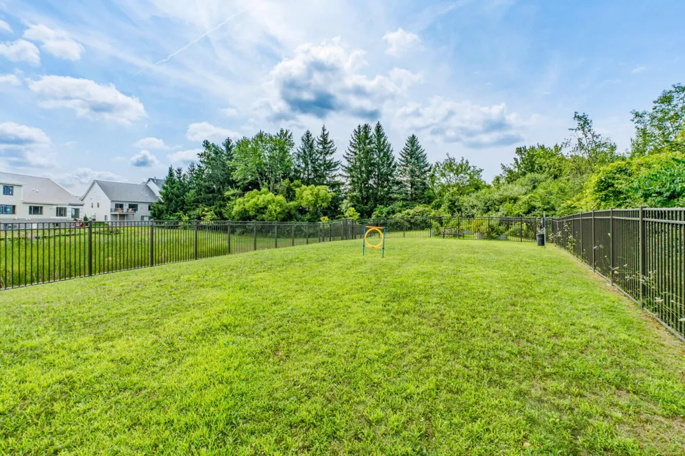 7142 Black Cherry Lane Saline, MI 48176