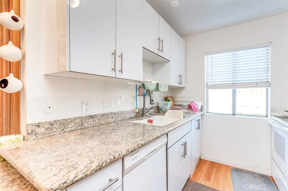 400 Acacia Avenue #B10 Fullerton, CA 92831