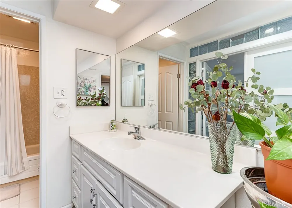 400 Acacia Avenue #B10 Fullerton, CA 92831