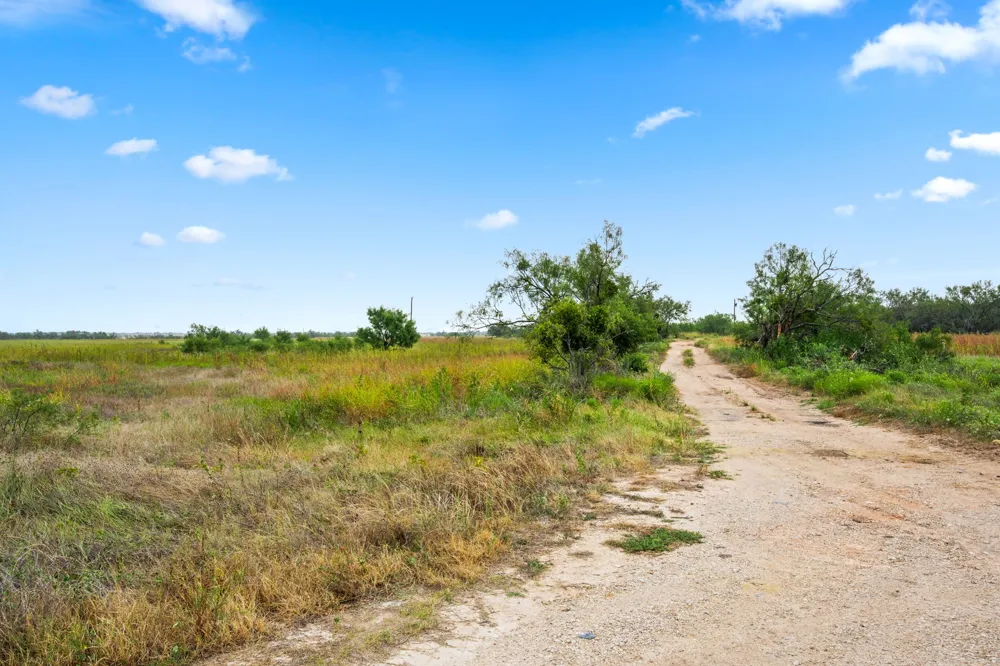 7756 County Road 241 Clyde, TX 79510