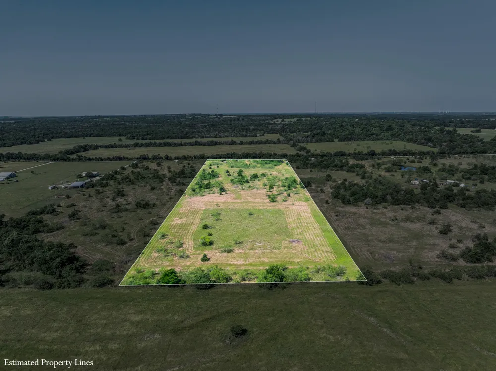 2 LCR 392 Groesbeck, TX 76642