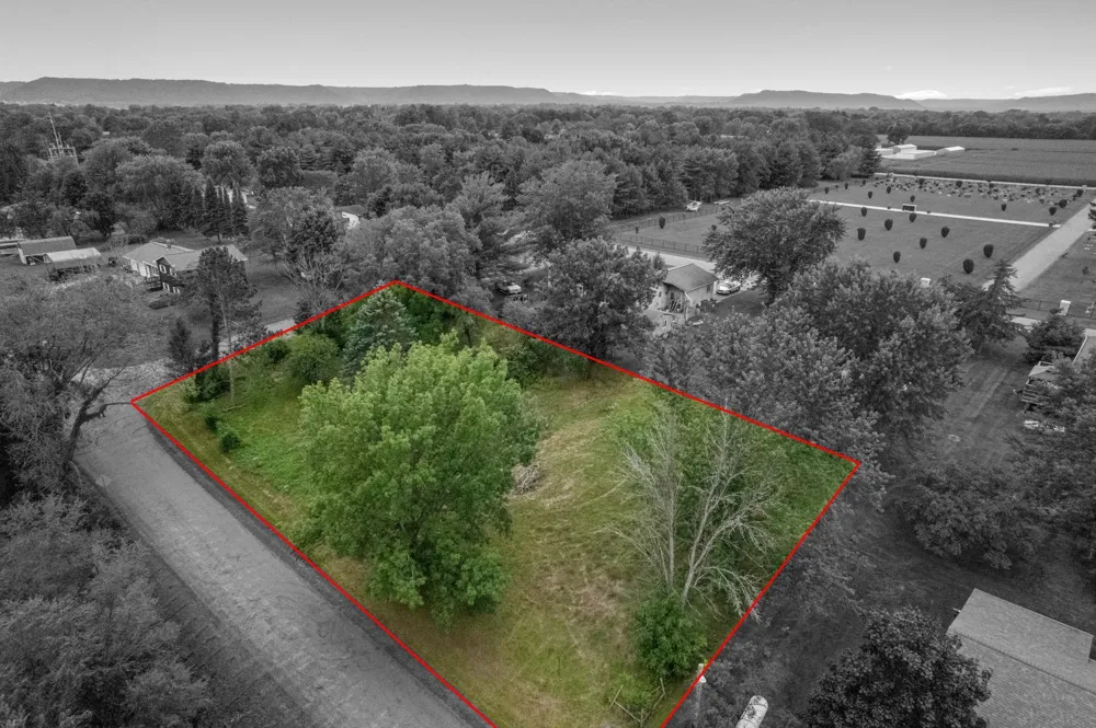 TBD Hillview Drive Buffalo City, WI 54622