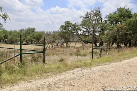 25 Dallas Josie Rd