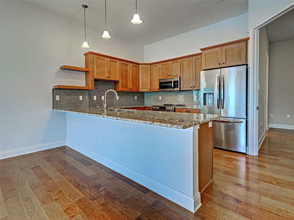 445 NOKOMIS AVENUE S #210 Venice, FL 34285